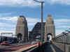 Fahrbahn_Harbour Bridge 2 Pylon.JPG (111153 Byte)