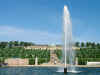 Pd_Schloss Sanssouci_mit Brunnen.jpg (98722 Byte)